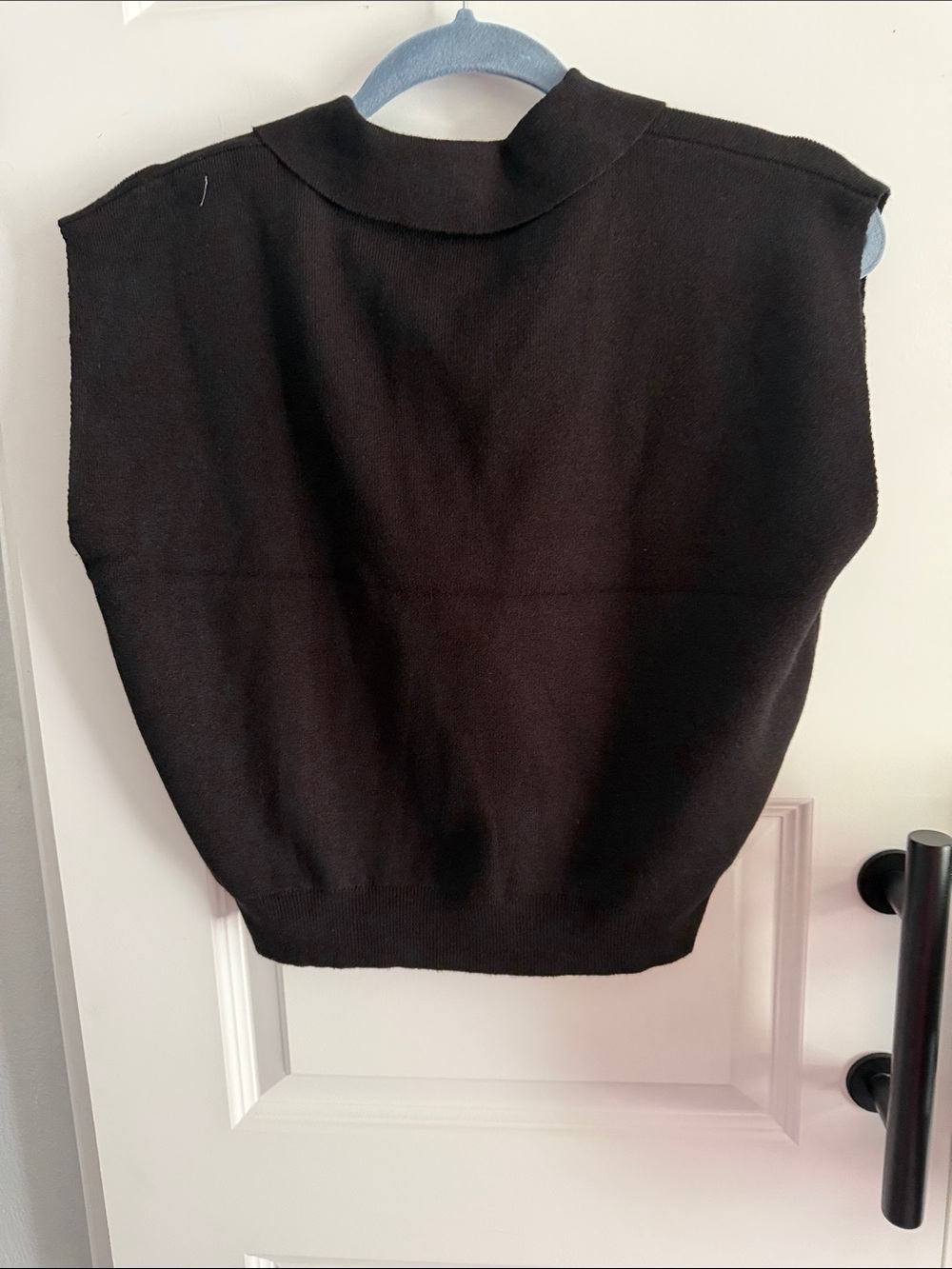 HYFVE Black Collared Knit Sweater Vest medium - Picture 2 of 3